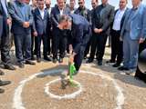 کلنگزنی پروژه استراتژیک نیروگاه خورشیدی ۲۰ مگاواتی مهران توسط رئیس بنیاد شهید و امور ایثارگران