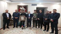 حضور خانواده شهدا در جامعه، برکت و افتخار بزرگی برای نظام اسلامی است
