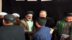  دیدار مسئولان بنیاد شهید و امور ایثارگران با خانواده‌های شهدای میناب، ناوچه دنا و ورزشگاه لامرد در حاشیه مراسم اربعین حسینی(ع) 