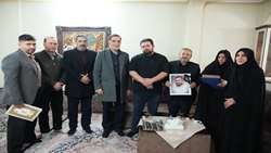 دیدار معاون رئیس جمهور و رئیس بنیاد شهید و امور ایثارگران با خانواده شهدای جنایات آمریکایی صهیونیستی
