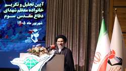  آینده منطقه از آن ملت‌های مستقل و مقتدر مسلمان است / فرهنگ شهادت برگرفته از قرآن و مکتب اهل‌بیت(ع) است